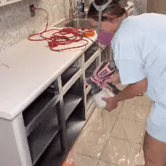 Pinta tu hogar en minutos: Sin manchas, sin goteos y sin esfuerzo.